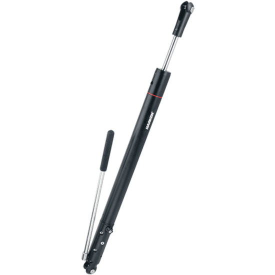 Integral Hydraulic Backstay Adjuster