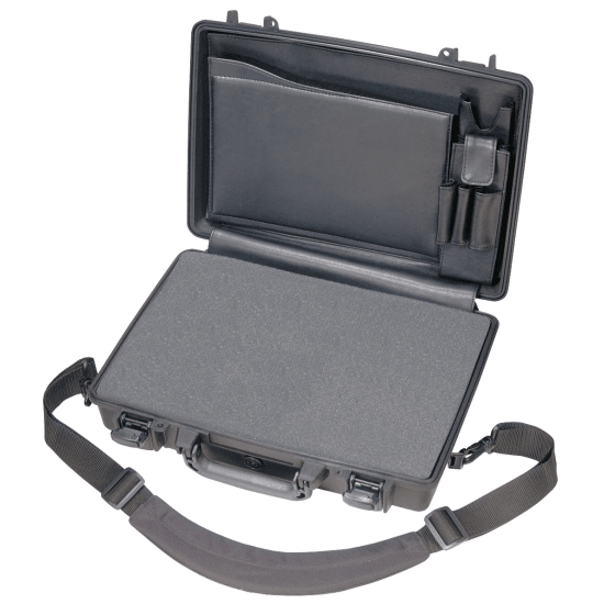 Pelican 1490 Protector Hard Case – Black, Soft Foam Insert – No Key, Pulled Working