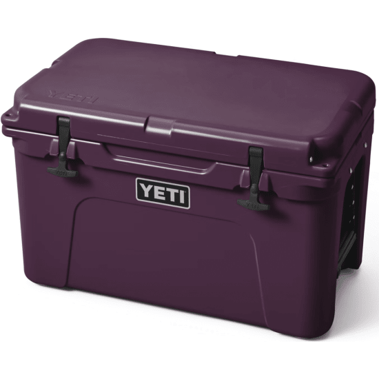 https://image.fisheriessupply.com/c_lpad,dpr_auto,w_550,h_550,d_imageComingSoon-tiff/f_auto,q_auto/v1/static-images/yeti-coolers-tundra-45-quart-purple-closed