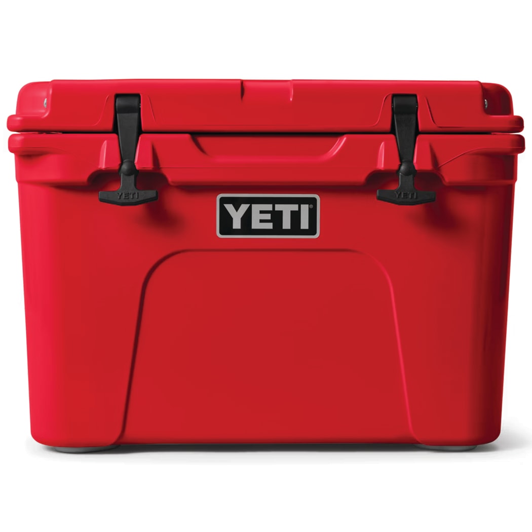 The M20 is quickly becoming my favorite yeti cooler. So much easier to  carry than my m30. : r/YetiCoolers