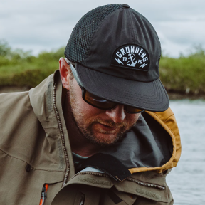 50186-001-0001-in use of Grundens Stowaway Packable Trucker