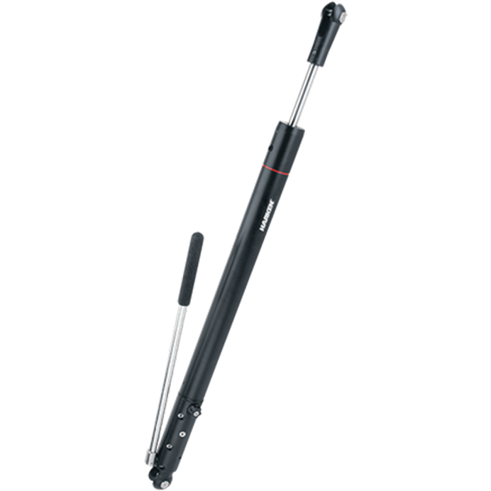 Integral Hydraulic Backstay Adjuster
