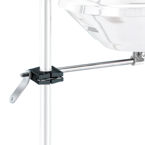 in use of Magma Magma Round Rail Kettle BBQ Grill Mount