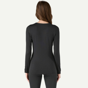 43650-blk-back of Patagonia Women's Capilene Thermal Weight Crewneck
