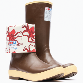 Legacy Fishing Boot with Salmon Sisters Prints 15in