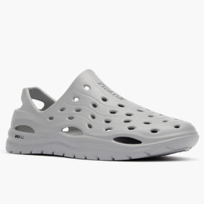 xrs102 of Xtratuf Unisex Riptide Sandal