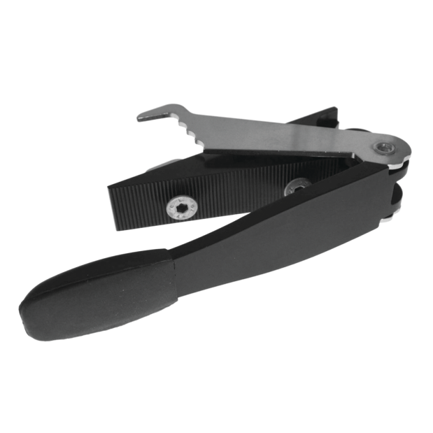 XX REPLACEMNT HANDLE (BLK)