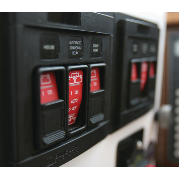 Remote Control Panel - for 2 Battery Switches + 1 ACR