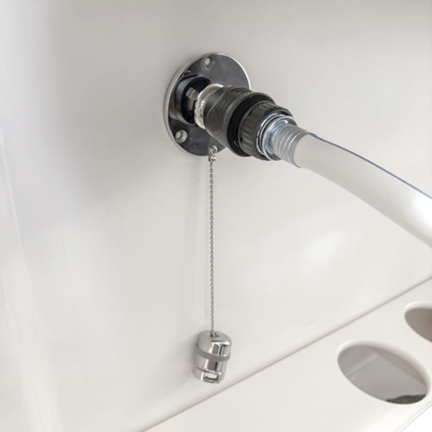 Quick Connect Water Fitting