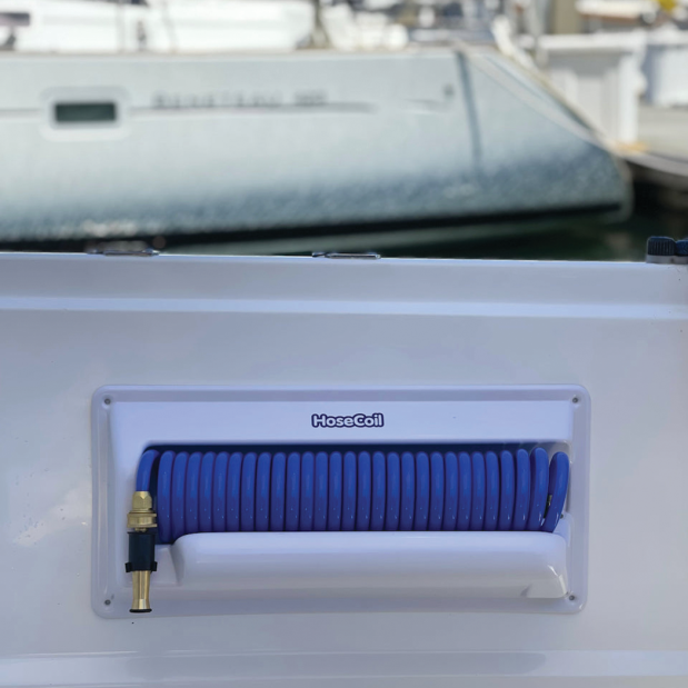 Horizontal Mount Enclosure with 25 ft Coiled Hose