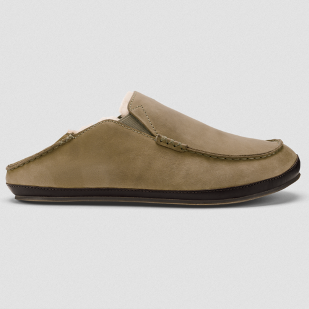 slide-down of Olukai Moloa Slipper
