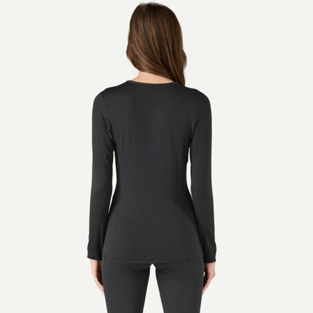 43650-blk-back of Patagonia Women's Capilene Thermal Weight Crewneck