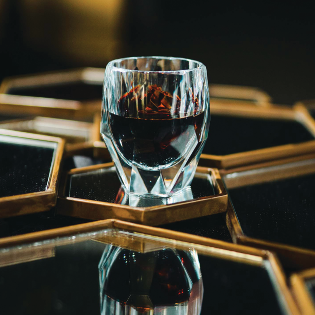 Vanity 7.5 oz. Polycarbonate Signature Cocktail Glass