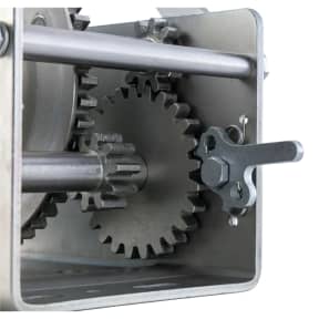 Hand Crank 2-Speed Trailer Winch - 2,600 lbs, 10.6" Handle