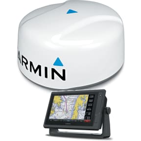 GPSMAP 942xs Display w/ GMR 18 HD+ Radar Bundle