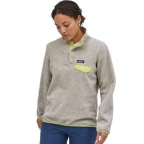 in use of Patagonia Lightweight Synchilla Snap-T Fleece Pullover