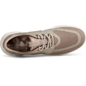 top of Sperry Top-Sider Men's 7 Seas 3-Eye Sneaker