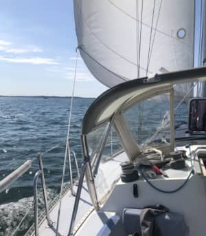 Sailboat sailing safely with AIS